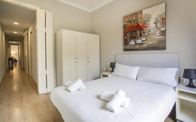 23PAR203 Comfortable apartment in Paralel