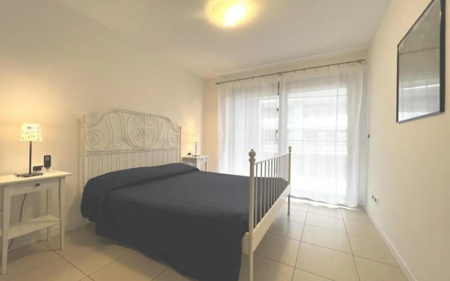 Charming Apartment With Lagoon Views in Grado
