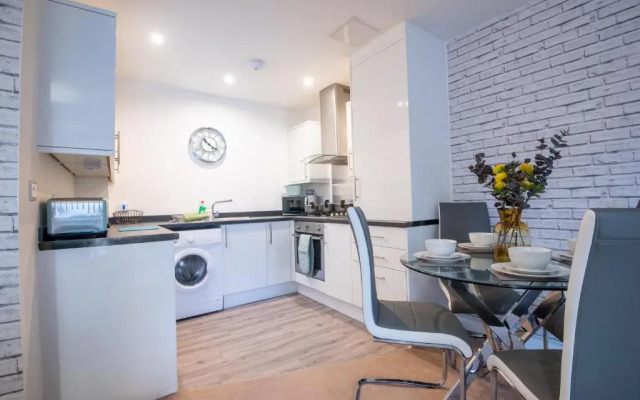 No11 Nursery Covent
