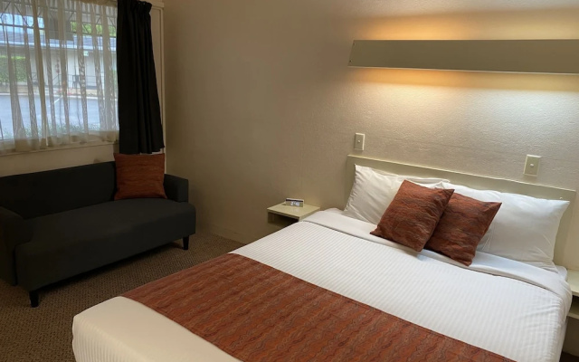 Econo Lodge Ben Hall Motor Inn