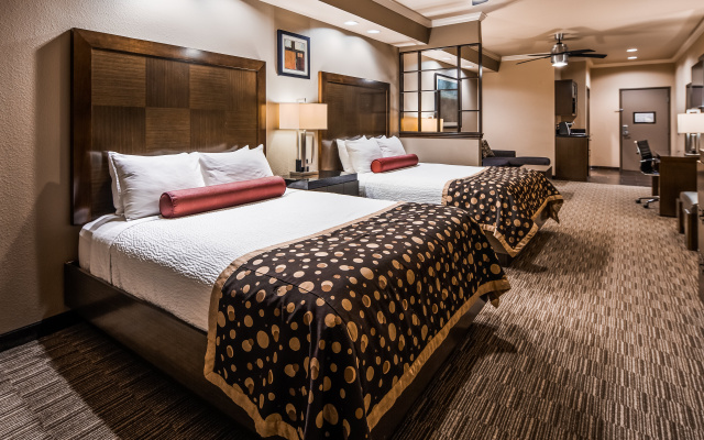 Best Western Premier Crown Chase Inn & Suites