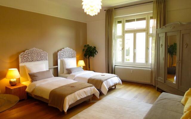 Отель Deva Rooms комната для гостей