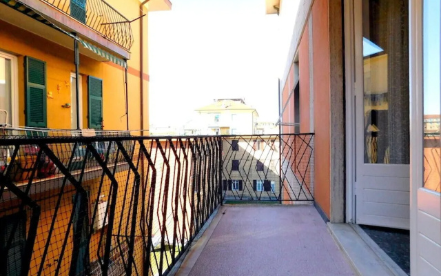 a levanto, trilocale vicino alla stazione