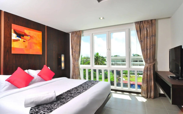 Ratana Hotel Chalong