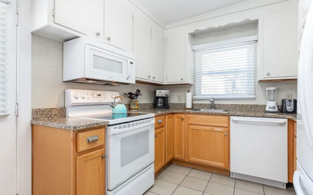 Salty Pause by Tybee Vacation Rentals