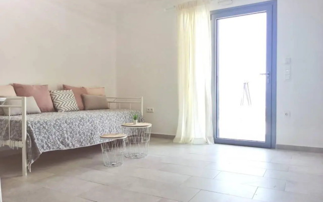 Laura_Sea View_Apartment 2