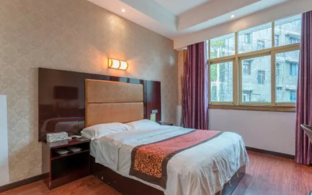 Zhijin Tianfu Hotel