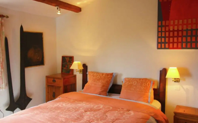 Peaceful Mansion With Swimming Pool at Fayence