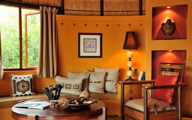 Hoyo Hoyo Safari Lodge