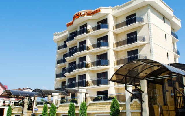 Citrus в Сириусе - забронировать гостиницу Citrus, цены и фото номеров Сириус вид на фасад