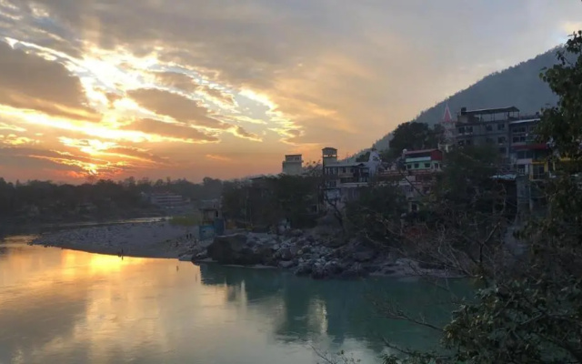 Ganga Yatri Niwas