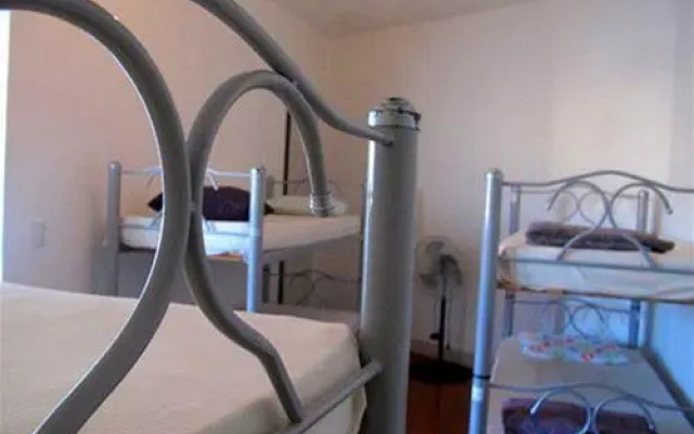 Bellas Artes Guest House Hotel