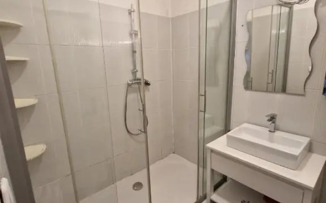 Central City Apartment 6
