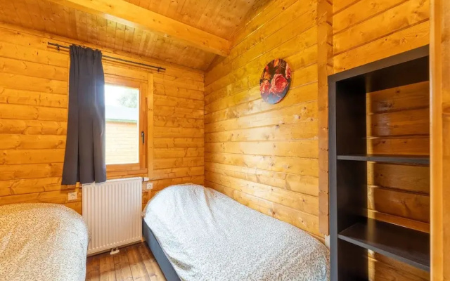 Chalet in Brabant Near Nature Reserves