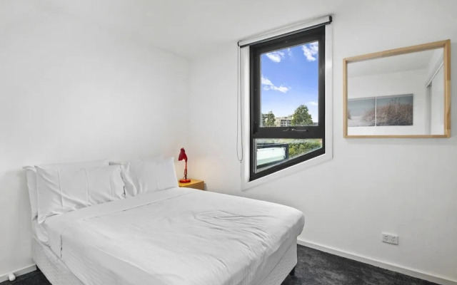 Comfortable 2 Bed Stay With Parking
