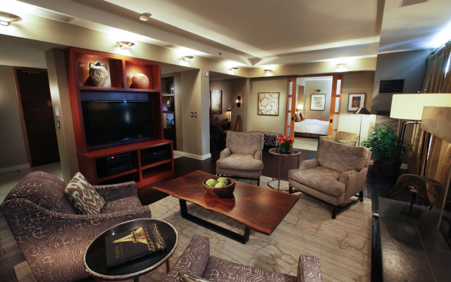 Bellevue Club Hotel