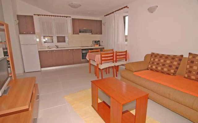 Apartment Urem