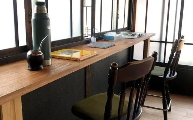 Okiya Guest House & Tapas Bar