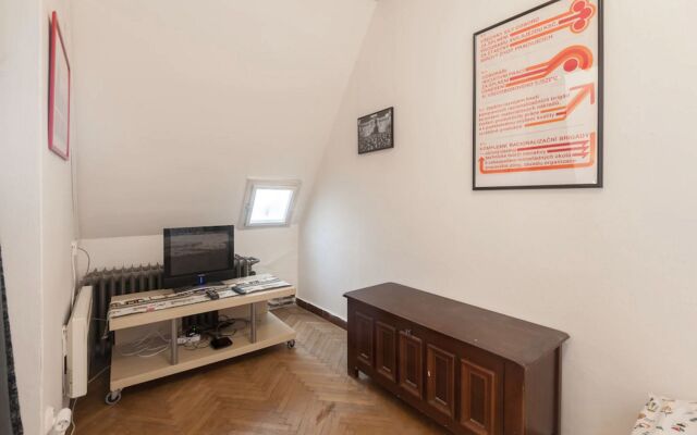 Отель Velvet Revolution Apartment Чехия, Прага - отзывы, цены и фото номеров - забронировать отель Velvet Revolution Apartment онлайн комната для гостей