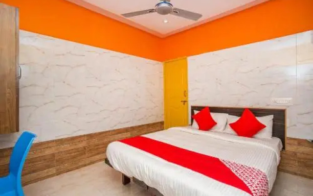 OYO 24374 Hotel Dwaraka