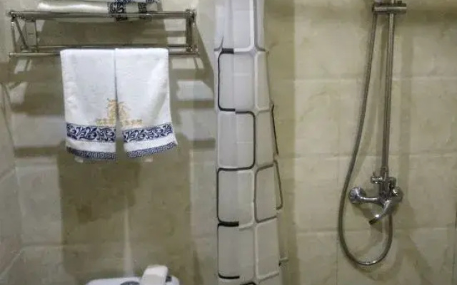 Yuyao Yijia Hotel