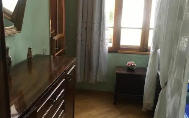 Lali's Sweet Home