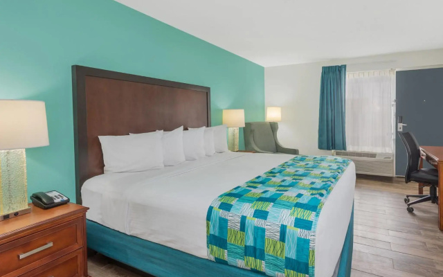 Surf & Sand Hotel