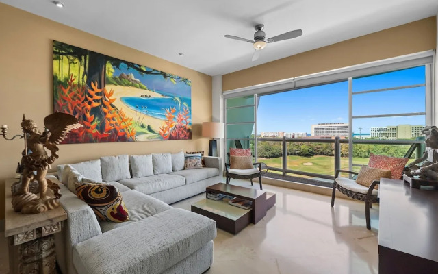 Luxury Beach 2BR Resort Access Vidanta