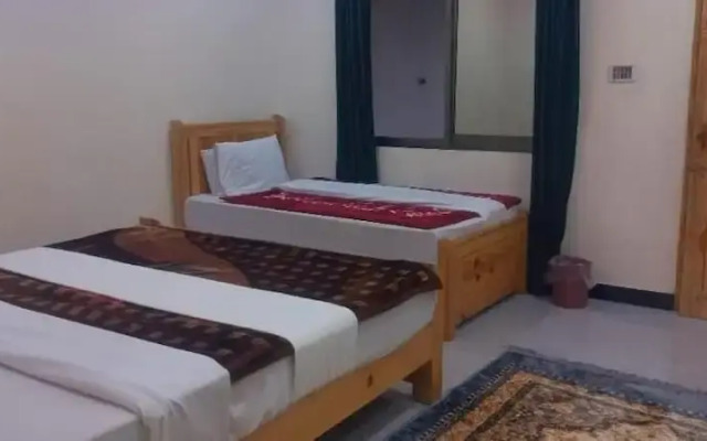 Galyat Inn Hotel