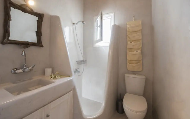 Athina Ios Villa