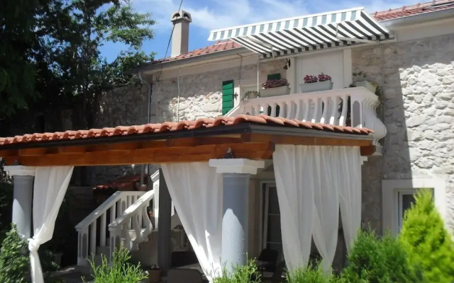 Jasnica - Elegant and Comfortable - A1
