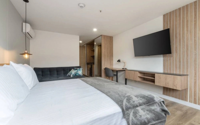 Go Living Suites - 1307