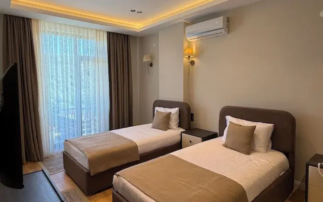 Bakku House