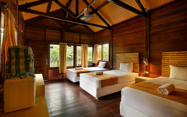 Plengkung Lodge G-land