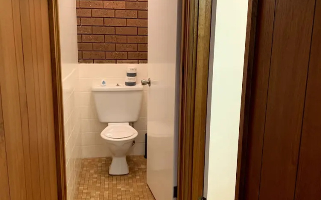 Comfort Inn Kingswood