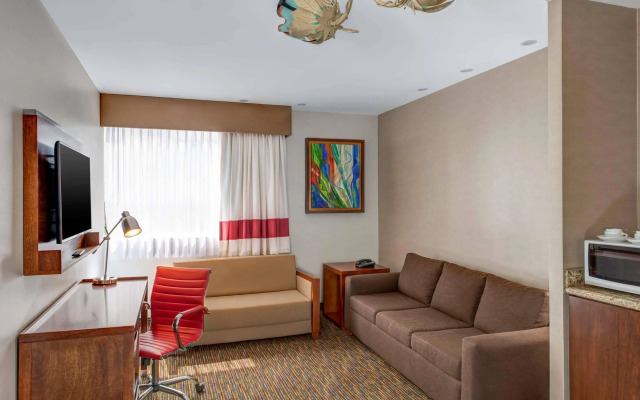 Four Points By Sheraton Queretaro Norte