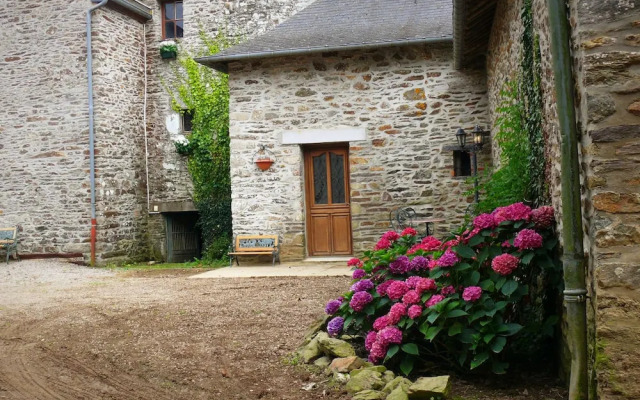 The Knight's Chamber at Chateau Le Mur