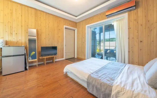 Taean Dalbam pet Pension