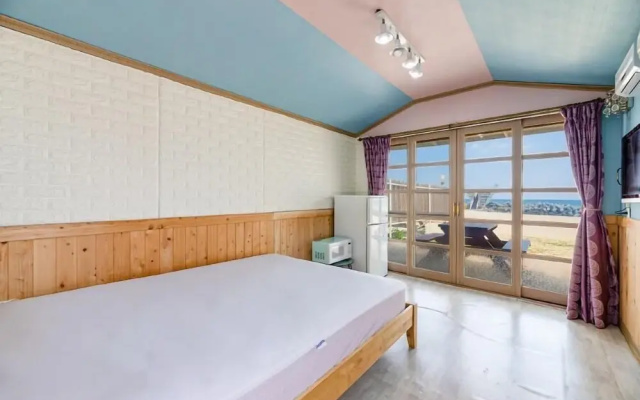 Gangneung Love Pension