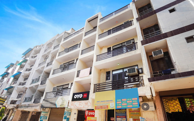 Hotel O R S Residency