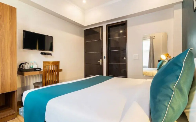 Silverkey Executive Stays 30670 Nehru Ground Faridabad