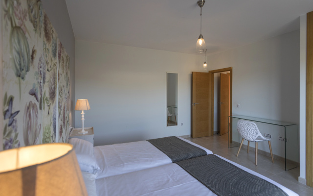 Villas Caleta Beach & Golf