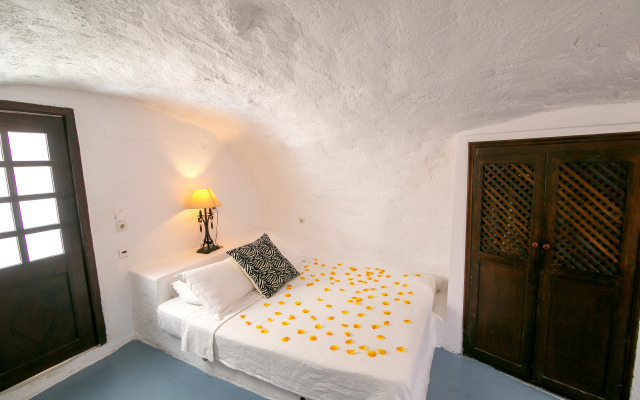 Alexanders Boutique Hotel