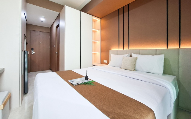 Comfortable Space And Nice Studio At Apartment B Residence