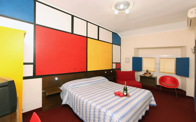 Hotel Cairoli
