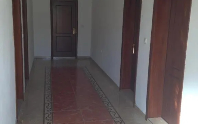 Niki Apartments
