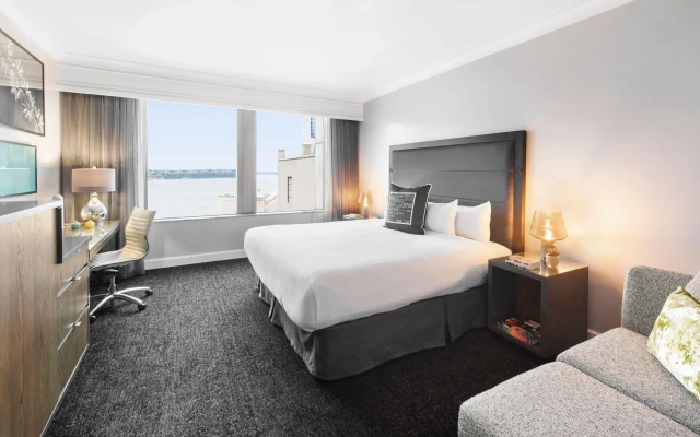 Hilton Motif Seattle