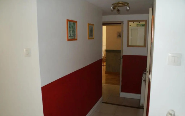 Spacieuse maison de village avec jardin patio