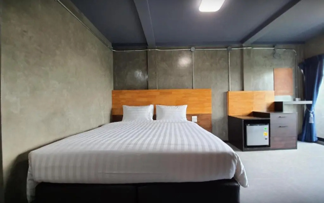 Billions loft Inn