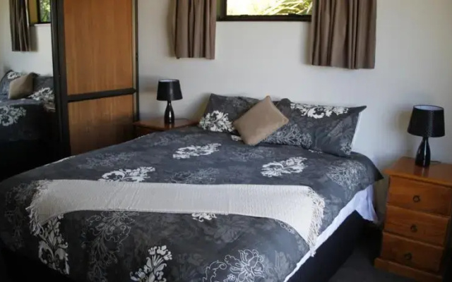 Harbour View House